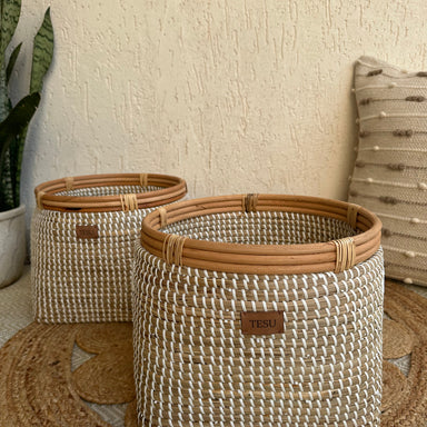 Big sole canvas basket